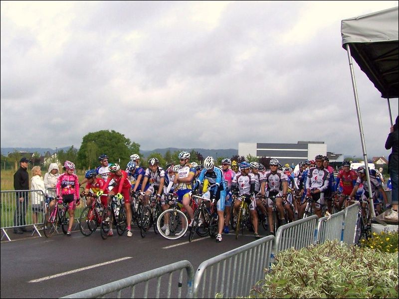 gal/Saison 2011/Course_Pass_Yutz_13_Juin_2011/100_4261.JPG